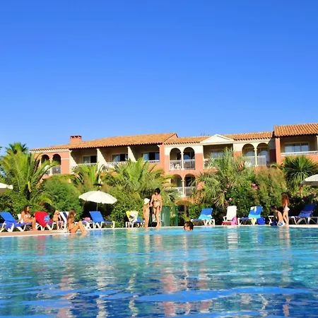 Le Hameau De La Pinede 3/4p 7/8p 4s Resort *