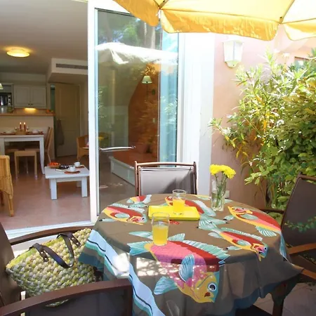 Le Hameau De La Pinede 3/4p 7/8p 4s
